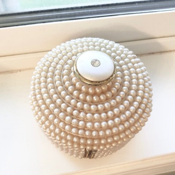 Pearl Jewelry Box / Case - Picture 4 of 15